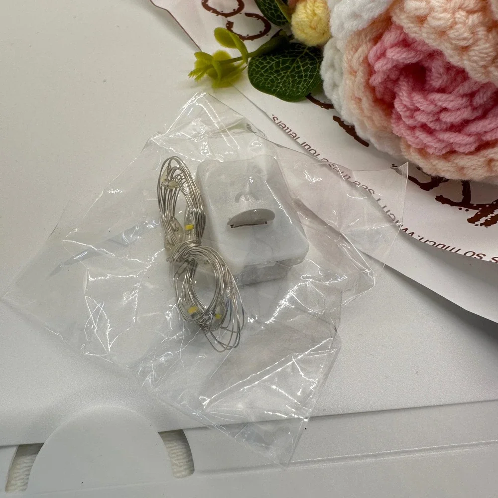 Crochet Rose Bouquet 13in Pink White LED Light Up Gift with Gift Bag & Card